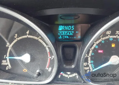 2014 Ford Fiesta Se z USA, uszkodzony, nr VIN 3FADP4BJ6EM130966